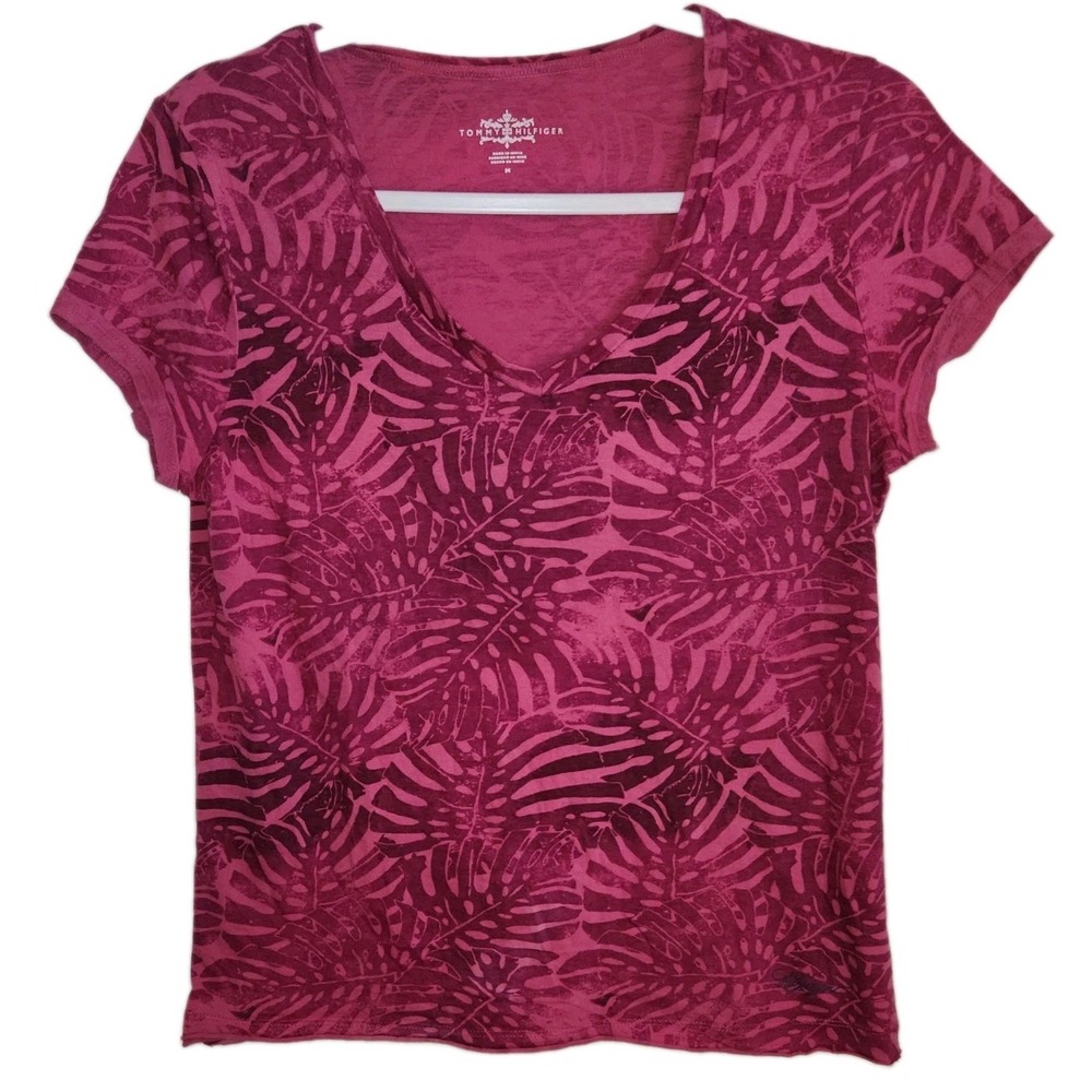 Tommy Hilfiger Pink Palm Monstera Leaf Print. Womens V-Neck Top
MEDIUM